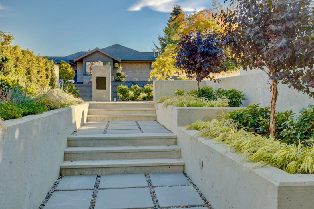 Landscaping in West Vancouver